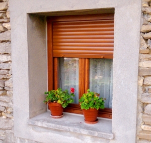 Ventanas de madera en Carpintería Maderas Gardea